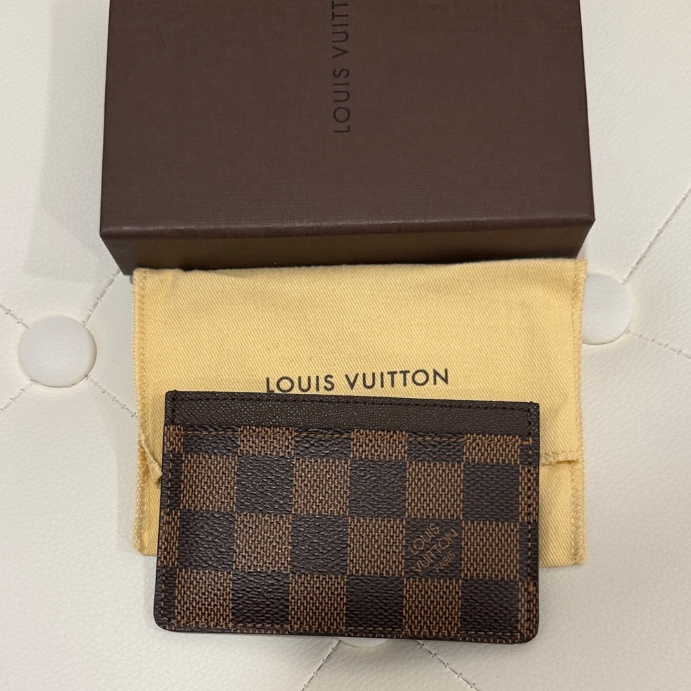Louis Vuitton card holder